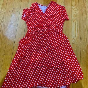 NWOT XL Red and White polka dots and  Knee length!